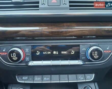 Черный Ауди Ку 5, объемом двигателя 2 л и пробегом 114 тыс. км за 22499 $, фото 16 на Automoto.ua