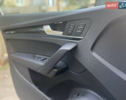 Чорний Ауді Ку 5, об'ємом двигуна 1.98 л та пробігом 198 тис. км за 25000 $, фото 7 на Automoto.ua