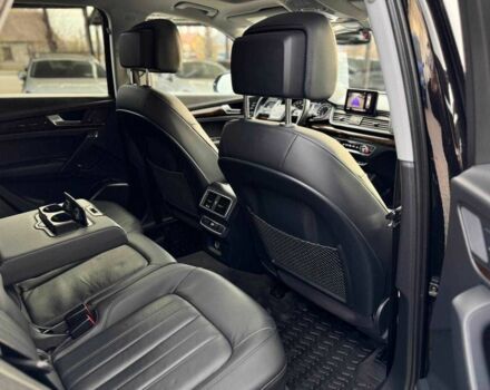 Чорний Ауді Ку 5, об'ємом двигуна 2 л та пробігом 71 тис. км за 29900 $, фото 16 на Automoto.ua