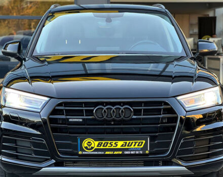 Черный Ауди Ку 5, объемом двигателя 2 л и пробегом 82 тыс. км за 30300 $, фото 1 на Automoto.ua