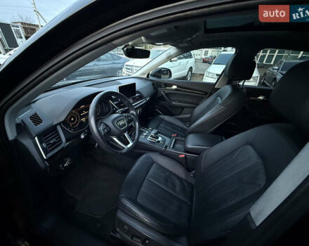 Черный Ауди Ку 5, объемом двигателя 1.98 л и пробегом 229 тыс. км за 17800 $, фото 7 на Automoto.ua