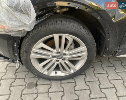 Чорний Ауді Ку 5, об'ємом двигуна 1.98 л та пробігом 147 тис. км за 18700 $, фото 9 на Automoto.ua