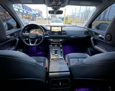 Черный Ауди Ку 5, объемом двигателя 1.98 л и пробегом 132 тыс. км за 23000 $, фото 19 на Automoto.ua