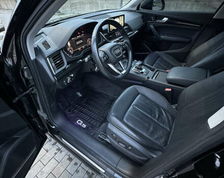 Черный Ауди Ку 5, объемом двигателя 1.98 л и пробегом 132 тыс. км за 23000 $, фото 9 на Automoto.ua