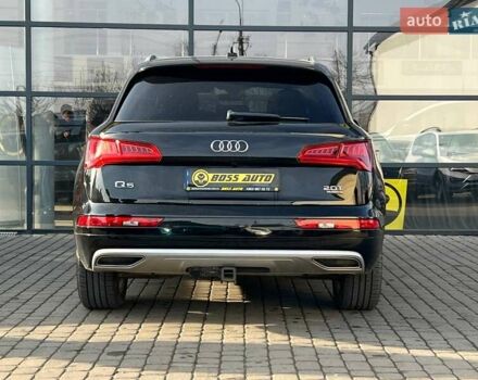 Черный Ауди Ку 5, объемом двигателя 1.98 л и пробегом 127 тыс. км за 24600 $, фото 5 на Automoto.ua