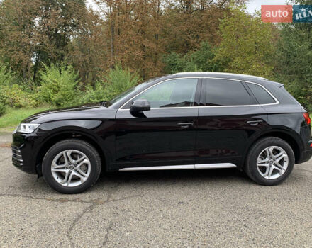 Черный Ауди Ку 5, объемом двигателя 1.98 л и пробегом 141 тыс. км за 22500 $, фото 13 на Automoto.ua