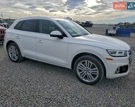 Черный Ауди Ку 5, объемом двигателя 1.98 л и пробегом 131 тыс. км за 6100 $, фото 4 на Automoto.ua