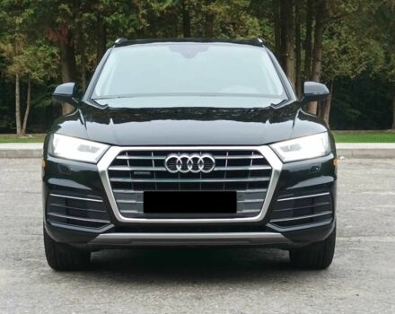 Черный Ауди Ку 5, объемом двигателя 2 л и пробегом 86 тыс. км за 16000 $, фото 1 на Automoto.ua