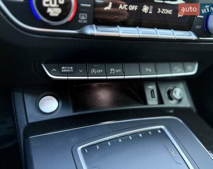 Чорний Ауді Ку 5, об'ємом двигуна 1.98 л та пробігом 204 тис. км за 21400 $, фото 43 на Automoto.ua