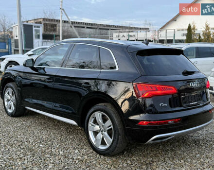 Черный Ауди Ку 5, объемом двигателя 1.98 л и пробегом 229 тыс. км за 17800 $, фото 5 на Automoto.ua