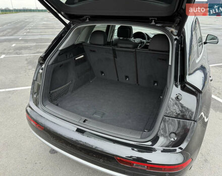 Черный Ауди Ку 5, объемом двигателя 1.98 л и пробегом 103 тыс. км за 27700 $, фото 27 на Automoto.ua