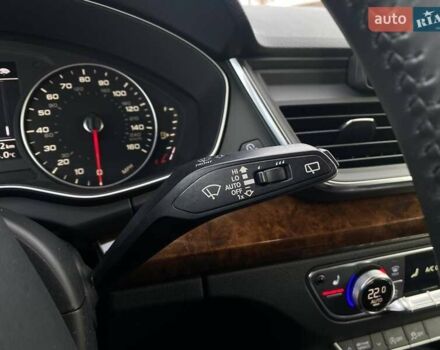 Чорний Ауді Ку 5, об'ємом двигуна 2 л та пробігом 148 тис. км за 23990 $, фото 39 на Automoto.ua