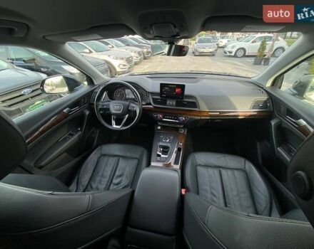 Чорний Ауді Ку 5, об'ємом двигуна 2 л та пробігом 148 тис. км за 23990 $, фото 51 на Automoto.ua