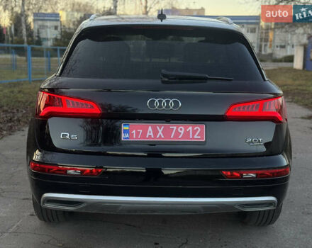 Чорний Ауді Ку 5, об'ємом двигуна 2 л та пробігом 88 тис. км за 22750 $, фото 50 на Automoto.ua