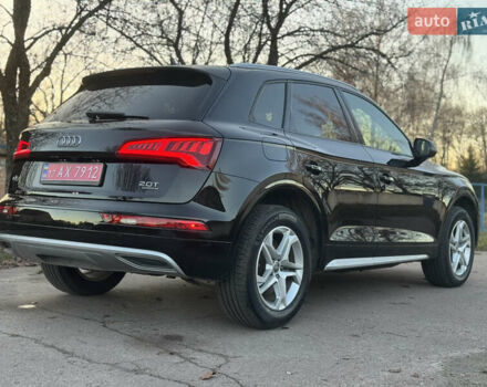 Чорний Ауді Ку 5, об'ємом двигуна 2 л та пробігом 88 тис. км за 22750 $, фото 47 на Automoto.ua