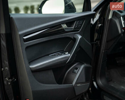 Черный Ауди Ку 5, объемом двигателя 1.98 л и пробегом 87 тыс. км за 28800 $, фото 16 на Automoto.ua