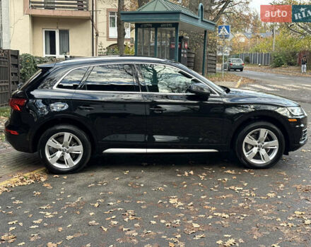 Черный Ауди Ку 5, объемом двигателя 2 л и пробегом 182 тыс. км за 23800 $, фото 4 на Automoto.ua
