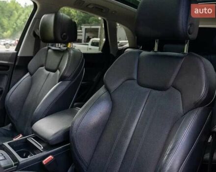 Черный Ауди Ку 5, объемом двигателя 1.98 л и пробегом 142 тыс. км за 19000 $, фото 10 на Automoto.ua