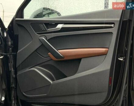 Чорний Ауді Ку 5, об'ємом двигуна 1.98 л та пробігом 128 тис. км за 28900 $, фото 46 на Automoto.ua