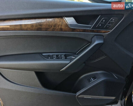 Черный Ауди Ку 5, объемом двигателя 2 л и пробегом 120 тыс. км за 24999 $, фото 27 на Automoto.ua