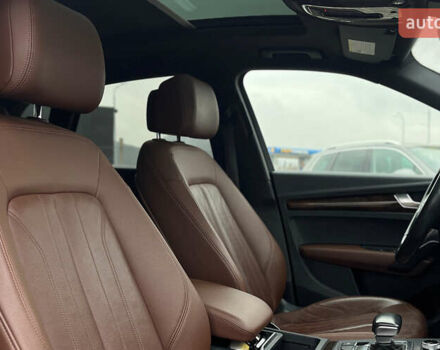 Черный Ауди Ку 5, объемом двигателя 1.98 л и пробегом 160 тыс. км за 26100 $, фото 13 на Automoto.ua