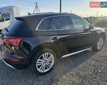 Чорний Ауді Ку 5, об'ємом двигуна 2 л та пробігом 151 тис. км за 23400 $, фото 10 на Automoto.ua