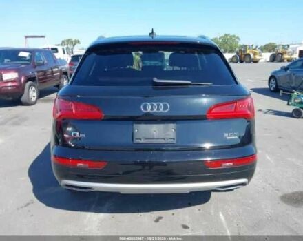 Черный Ауди Ку 5, объемом двигателя 2 л и пробегом 71 тыс. км за 7000 $, фото 15 на Automoto.ua