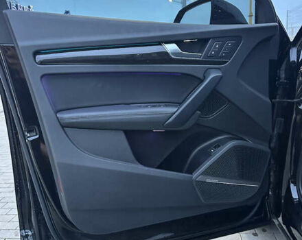 Черный Ауди Ку 5, объемом двигателя 1.98 л и пробегом 132 тыс. км за 23000 $, фото 8 на Automoto.ua