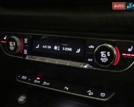 Черный Ауди Ку 5, объемом двигателя 2 л и пробегом 165 тыс. км за 26499 $, фото 22 на Automoto.ua