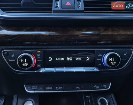 Черный Ауди Ку 5, объемом двигателя 2 л и пробегом 120 тыс. км за 24999 $, фото 38 на Automoto.ua