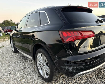 Чорний Ауді Ку 5, об'ємом двигуна 0 л та пробігом 83 тис. км за 14300 $, фото 10 на Automoto.ua