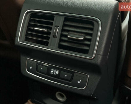 Черный Ауди Ку 5, объемом двигателя 1.98 л и пробегом 160 тыс. км за 26100 $, фото 22 на Automoto.ua