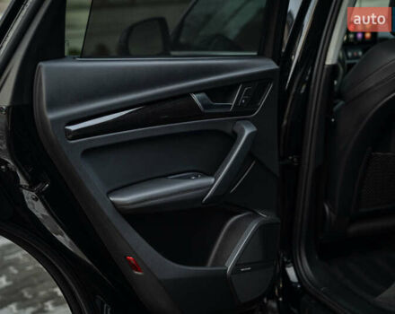 Черный Ауди Ку 5, объемом двигателя 1.98 л и пробегом 87 тыс. км за 28800 $, фото 17 на Automoto.ua