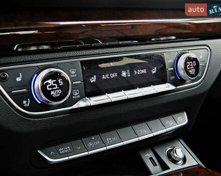 Чорний Ауді Ку 5, об'ємом двигуна 1.98 л та пробігом 87 тис. км за 27900 $, фото 12 на Automoto.ua