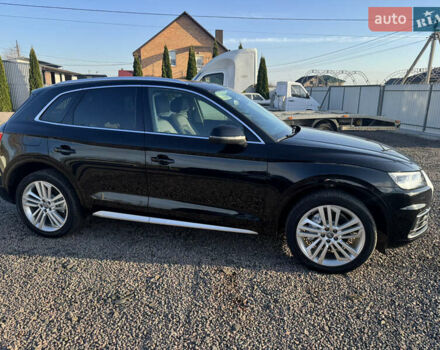 Чорний Ауді Ку 5, об'ємом двигуна 2 л та пробігом 151 тис. км за 23400 $, фото 7 на Automoto.ua