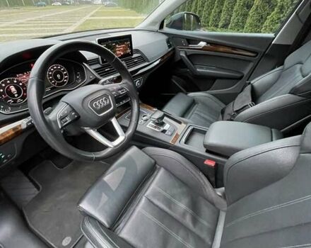 Чорний Ауді Ку 5, об'ємом двигуна 2 л та пробігом 65 тис. км за 29800 $, фото 16 на Automoto.ua