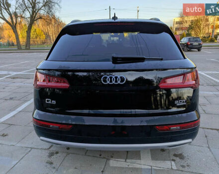 Черный Ауди Ку 5, объемом двигателя 1.98 л и пробегом 207 тыс. км за 25000 $, фото 3 на Automoto.ua