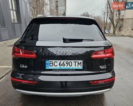 Черный Ауди Ку 5, объемом двигателя 1.98 л и пробегом 141 тыс. км за 27000 $, фото 1 на Automoto.ua