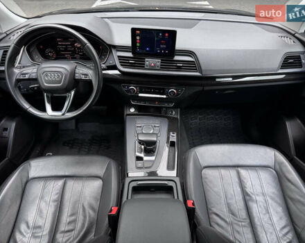 Чорний Ауді Ку 5, об'ємом двигуна 2 л та пробігом 75 тис. км за 24500 $, фото 6 на Automoto.ua