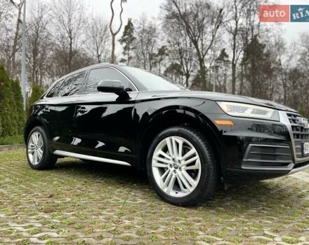 Чорний Ауді Ку 5, об'ємом двигуна 2 л та пробігом 65 тис. км за 29800 $, фото 10 на Automoto.ua