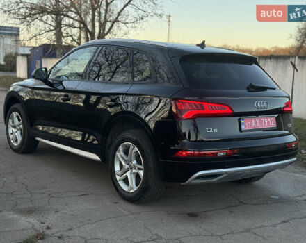 Чорний Ауді Ку 5, об'ємом двигуна 2 л та пробігом 88 тис. км за 22750 $, фото 34 на Automoto.ua