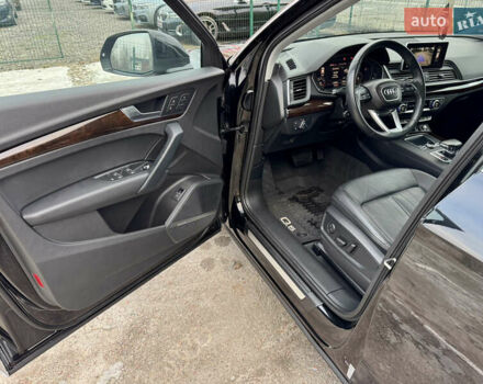 Чорний Ауді Ку 5, об'ємом двигуна 1.98 л та пробігом 125 тис. км за 24800 $, фото 27 на Automoto.ua