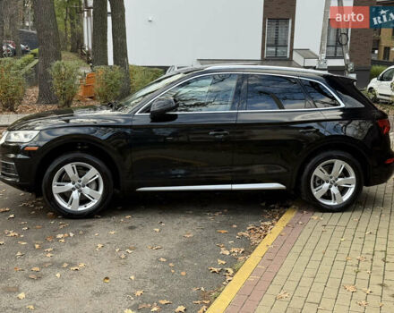 Черный Ауди Ку 5, объемом двигателя 2 л и пробегом 182 тыс. км за 23800 $, фото 1 на Automoto.ua