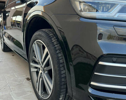 Черный Ауди Ку 5, объемом двигателя 1.97 л и пробегом 96 тыс. км за 39900 $, фото 4 на Automoto.ua