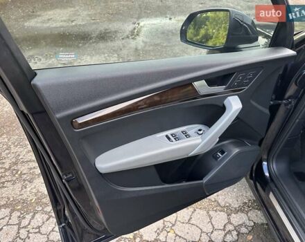 Чорний Ауді Ку 5, об'ємом двигуна 1.98 л та пробігом 195 тис. км за 22700 $, фото 48 на Automoto.ua