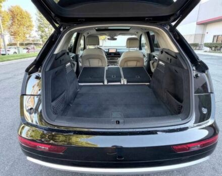 Чорний Ауді Ку 5, об'ємом двигуна 2 л та пробігом 30 тис. км за 15000 $, фото 12 на Automoto.ua