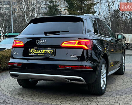 Черный Ауди Ку 5, объемом двигателя 1.98 л и пробегом 162 тыс. км за 20800 $, фото 6 на Automoto.ua