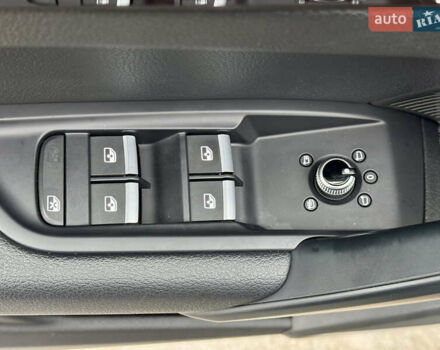 Чорний Ауді Ку 5, об'ємом двигуна 1.98 л та пробігом 125 тис. км за 24800 $, фото 31 на Automoto.ua