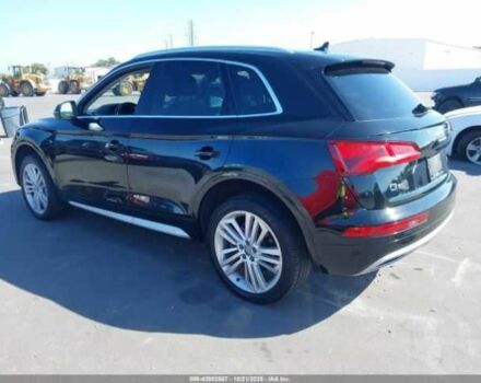 Черный Ауди Ку 5, объемом двигателя 2 л и пробегом 71 тыс. км за 7000 $, фото 2 на Automoto.ua