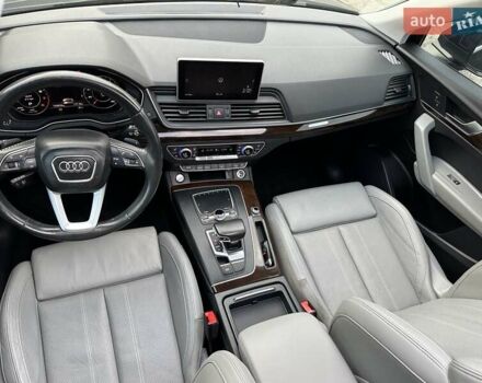 Чорний Ауді Ку 5, об'ємом двигуна 1.98 л та пробігом 195 тис. км за 22700 $, фото 64 на Automoto.ua